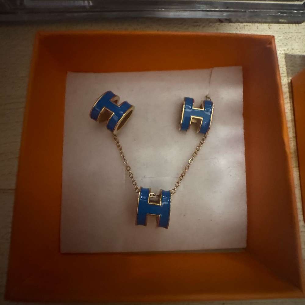 Women’s Fashion jewelry. Blue Enamel H-Link Necklace and Earrings Set.